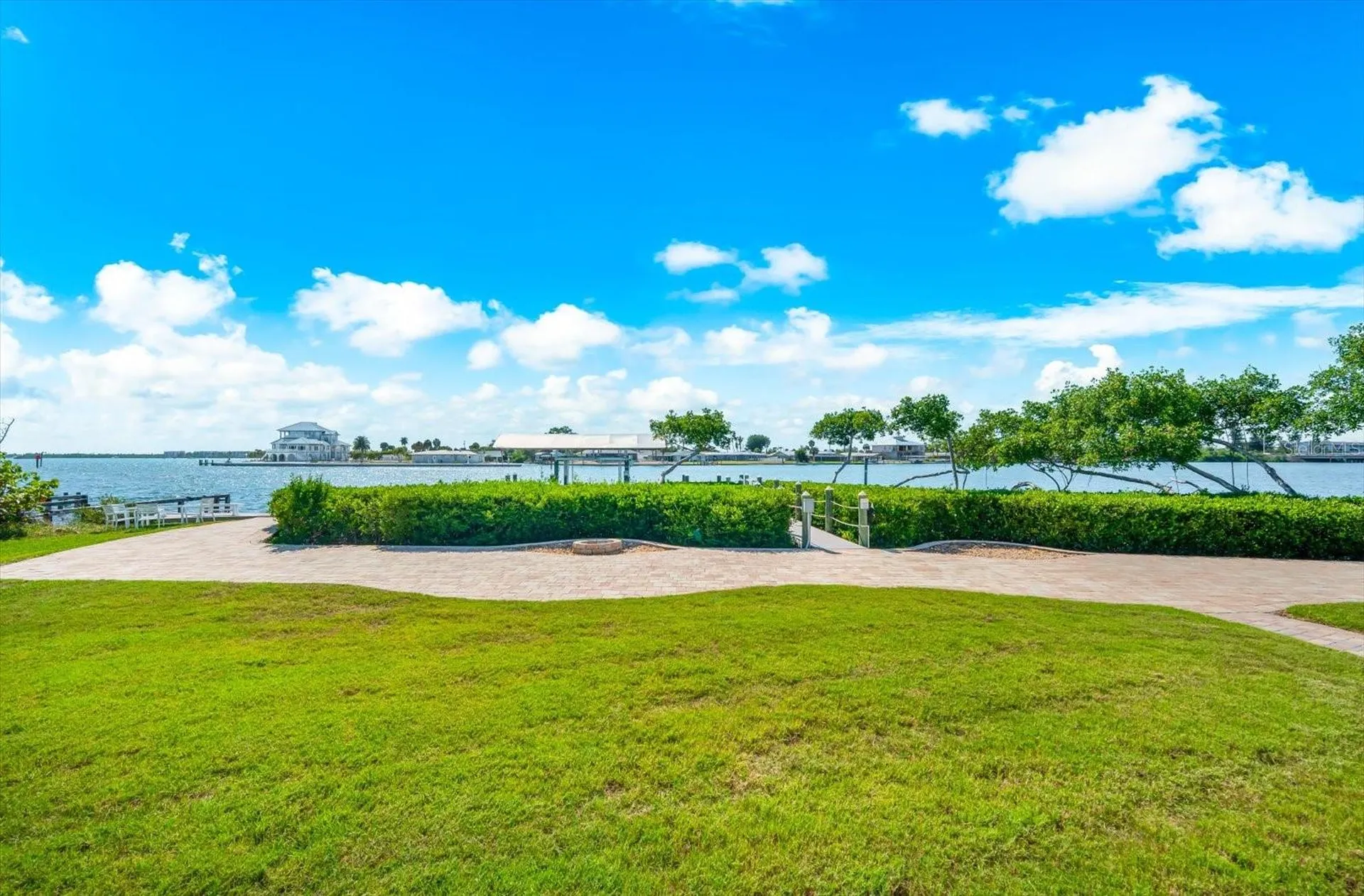 1600 New Point Comfort Road Englewood FL 34223