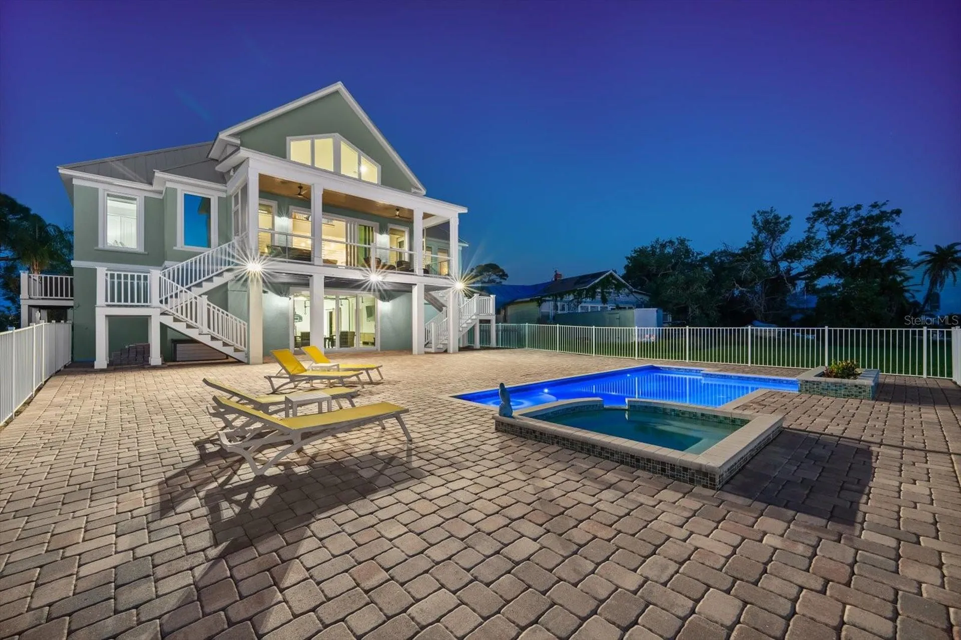 1600 New Point Comfort Road Englewood FL 34223