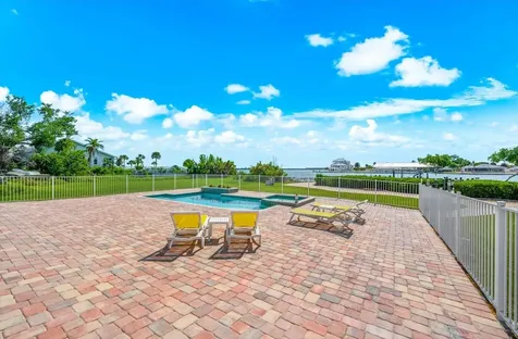 1600 New Point Comfort Road Englewood FL 34223
