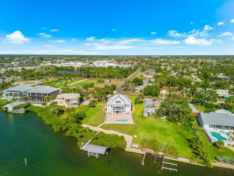 1600 New Point Comfort Road Englewood FL 34223