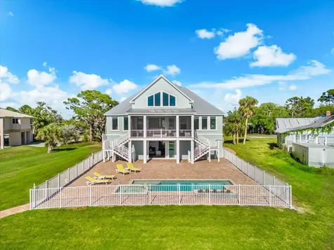 1600 New Point Comfort Road Englewood FL 34223