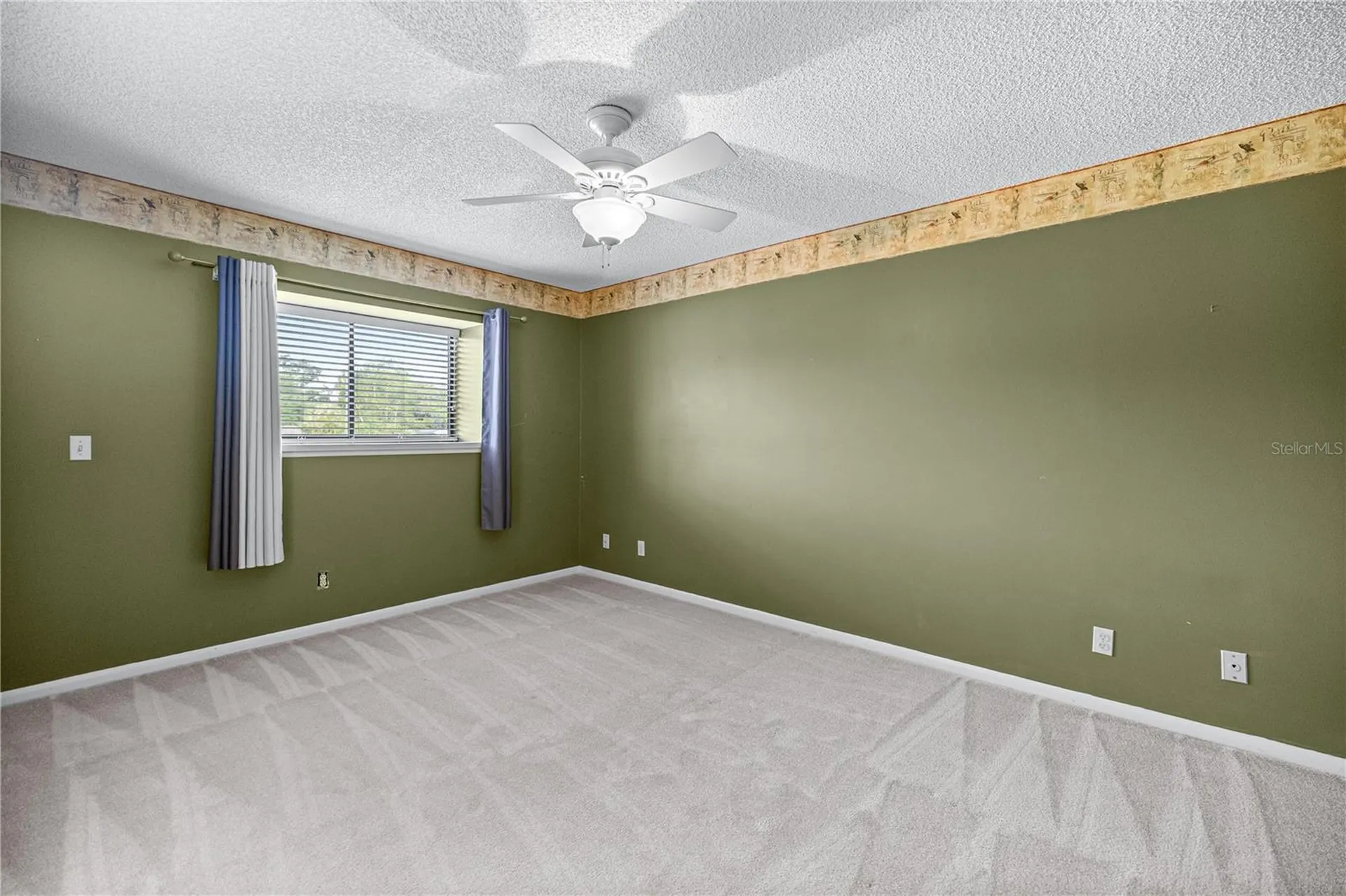 2050 SE 37th Court Circle Ocala FL 34471