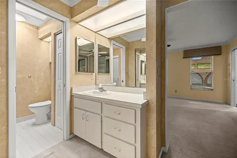 2050 SE 37th Court Circle Ocala FL 34471