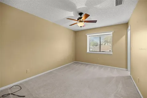 2050 SE 37th Court Circle Ocala FL 34471