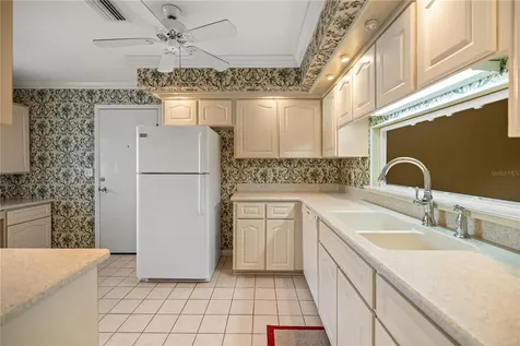2050 SE 37th Court Circle Ocala FL 34471