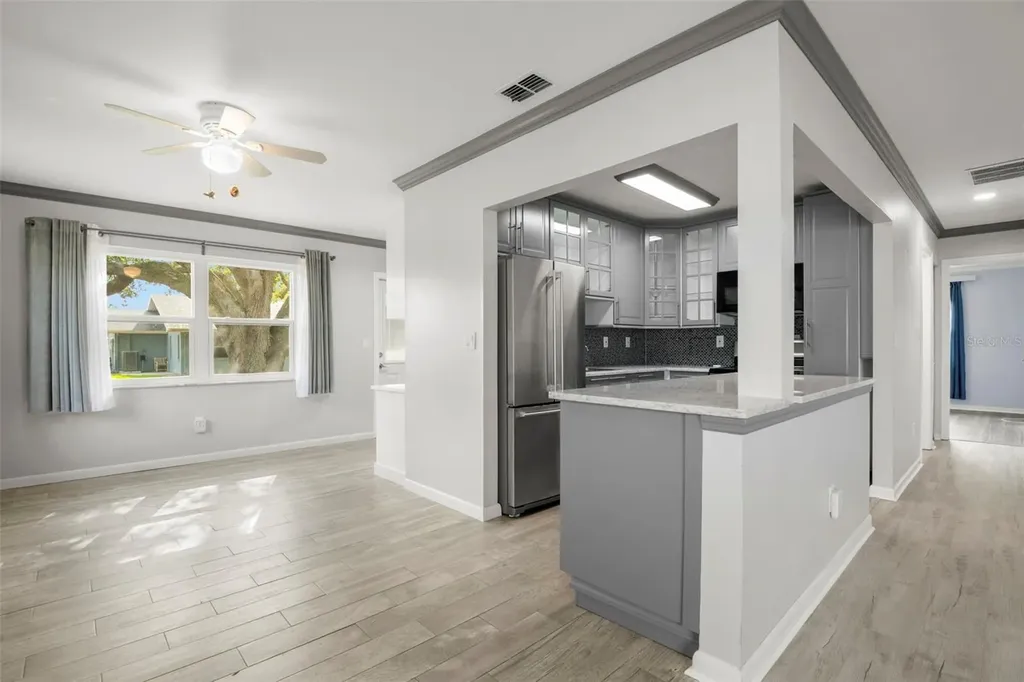 1904 Canterbury Lane Sun City Center FL 33573