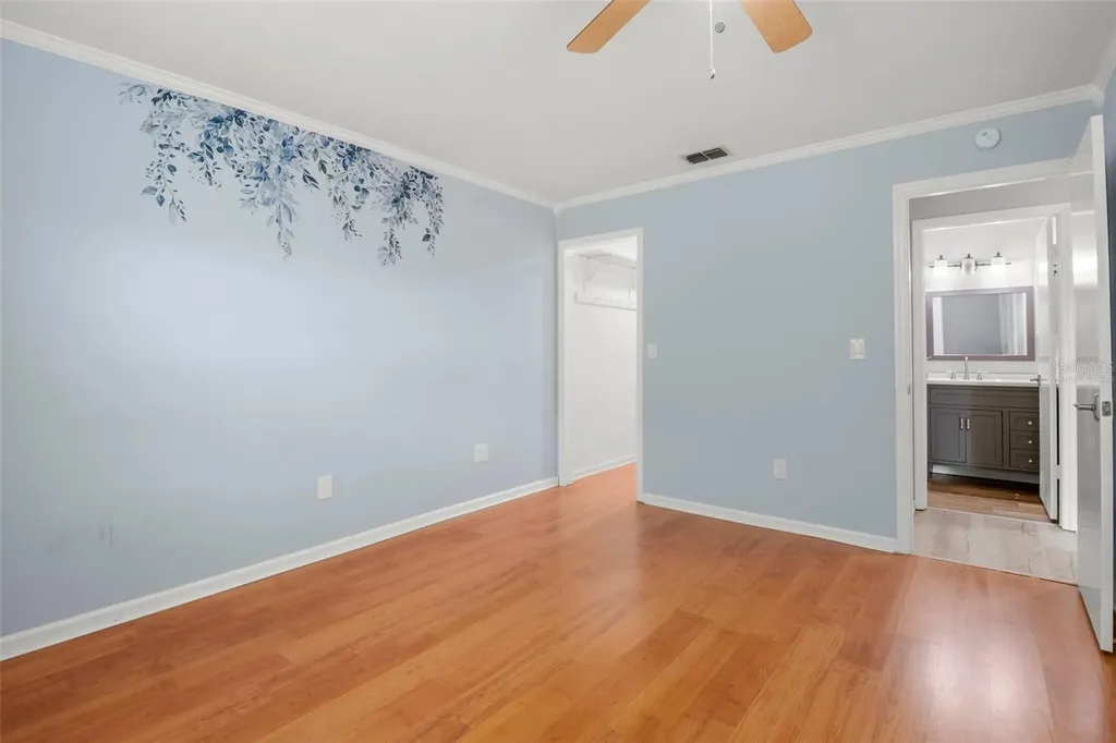 1904 Canterbury Lane Sun City Center FL 33573