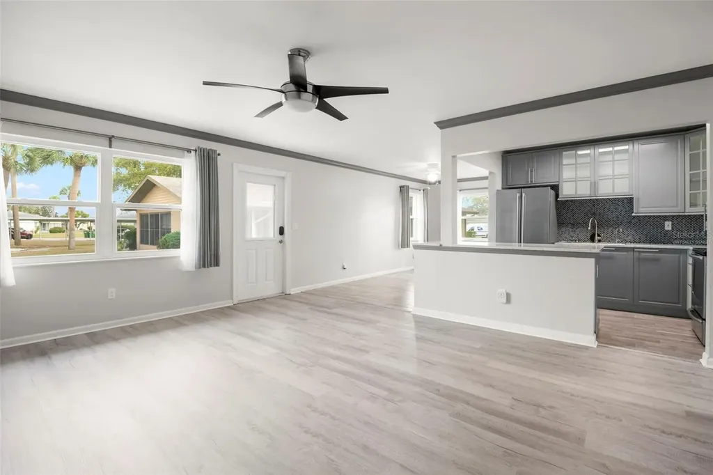 1904 Canterbury Lane Sun City Center FL 33573