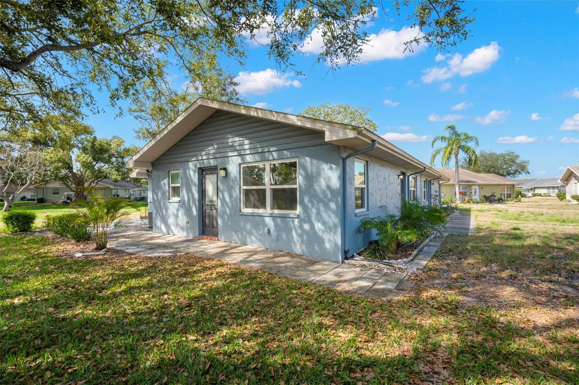 1904 Canterbury Lane Sun City Center FL 33573