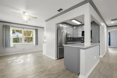 1904 Canterbury Lane Sun City Center FL 33573