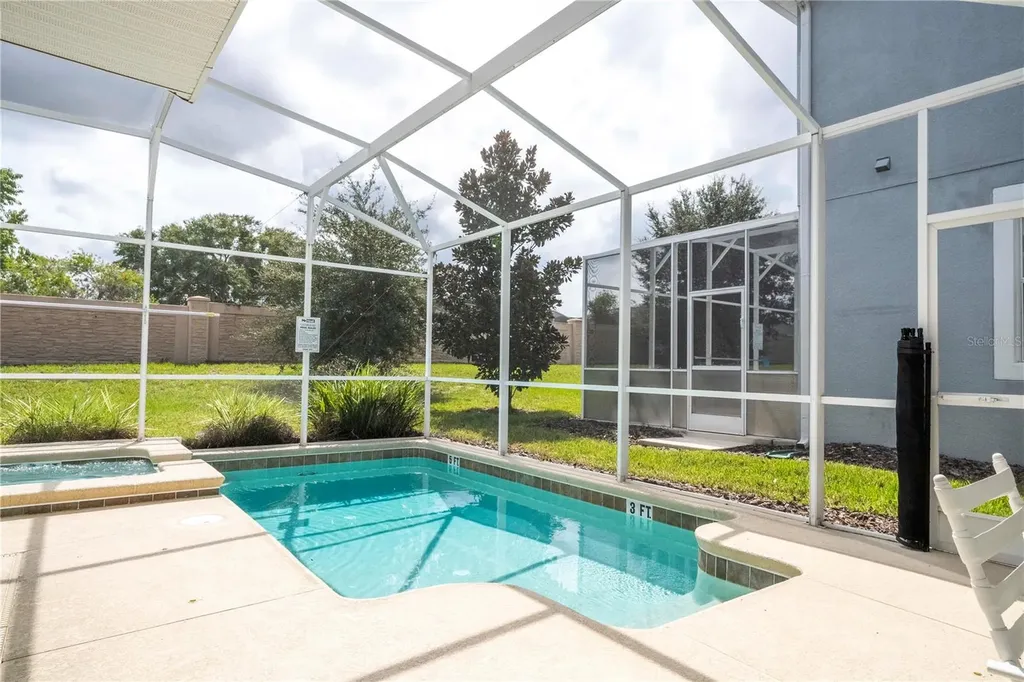 1646 Moon Valley Drive Davenport FL 33896