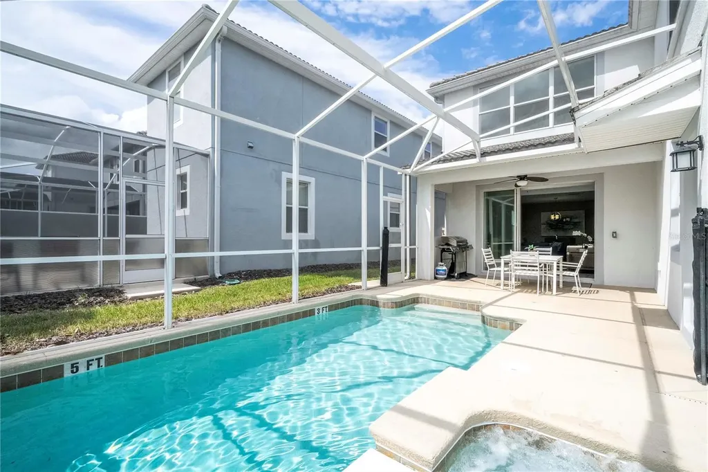 1646 Moon Valley Drive Davenport FL 33896