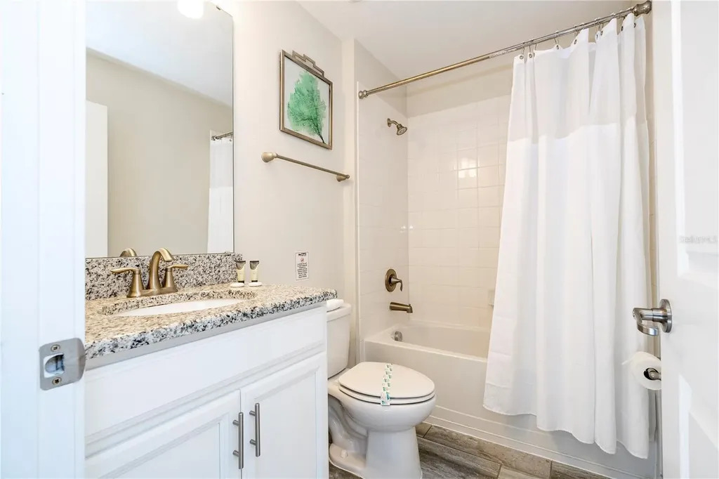 1646 Moon Valley Drive Davenport FL 33896
