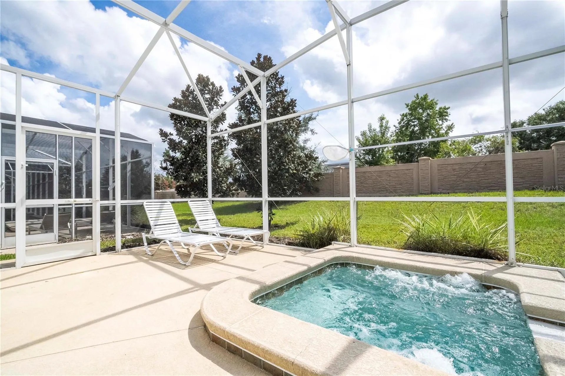 1646 Moon Valley Drive Davenport FL 33896
