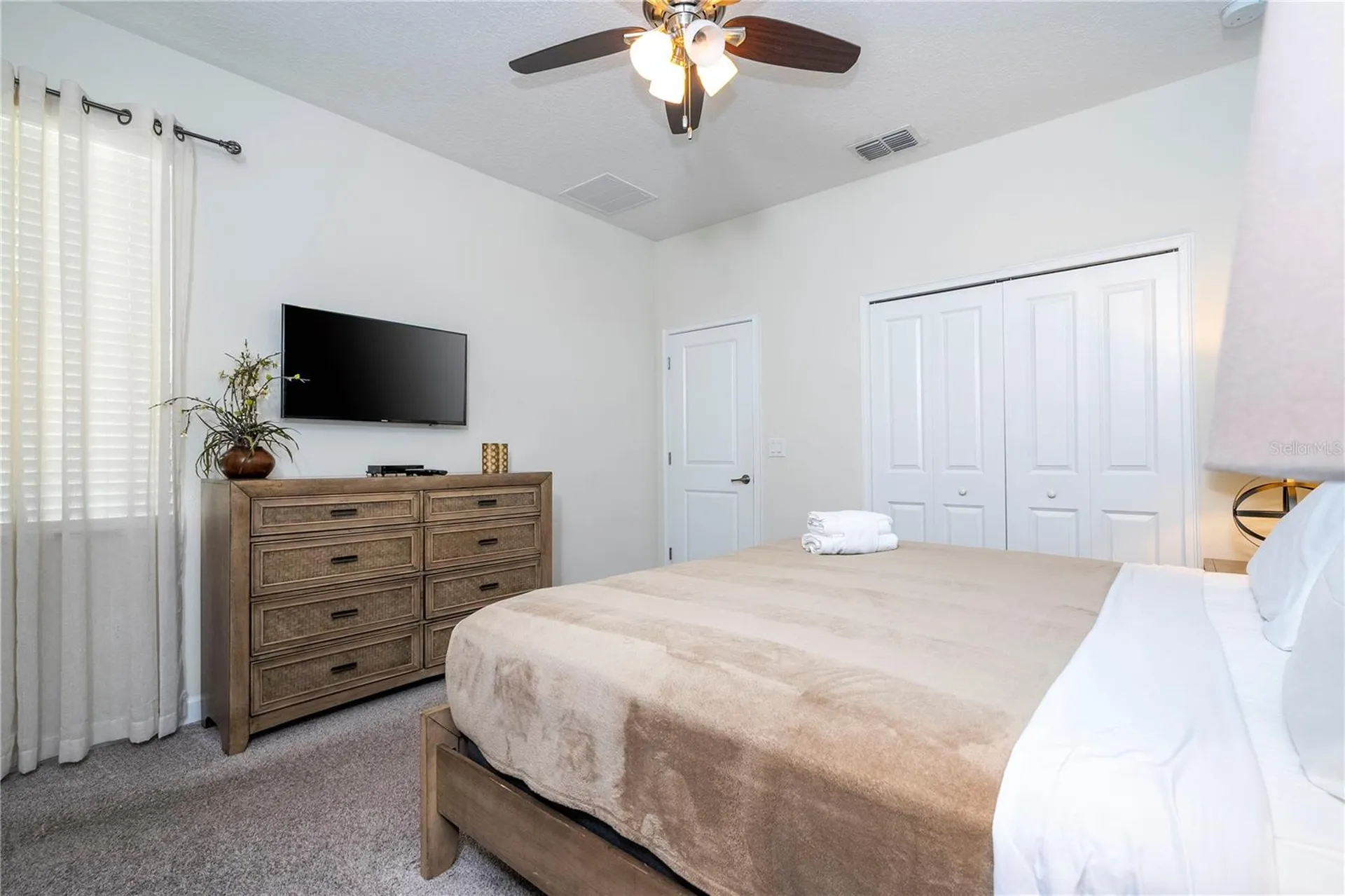 1646 Moon Valley Drive Davenport FL 33896