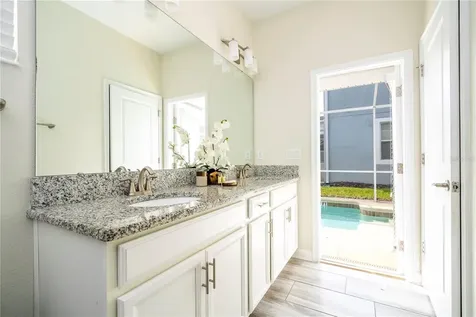 1646 Moon Valley Drive Davenport FL 33896