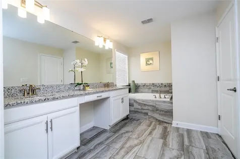 1646 Moon Valley Drive Davenport FL 33896