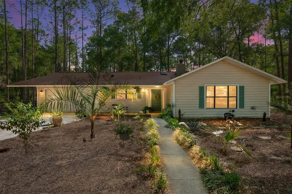 9917 SW 77th Court Gainesville FL 32608