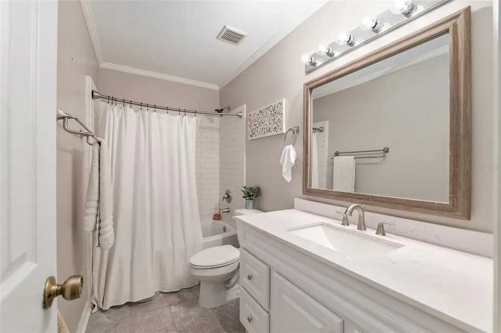 9917 SW 77th Court Gainesville FL 32608