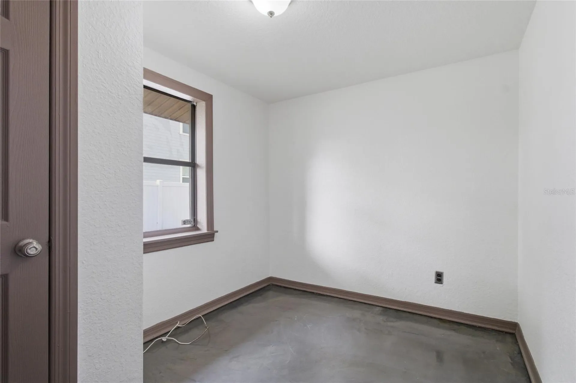 2828 N Elmore Avenue Tampa FL 33602