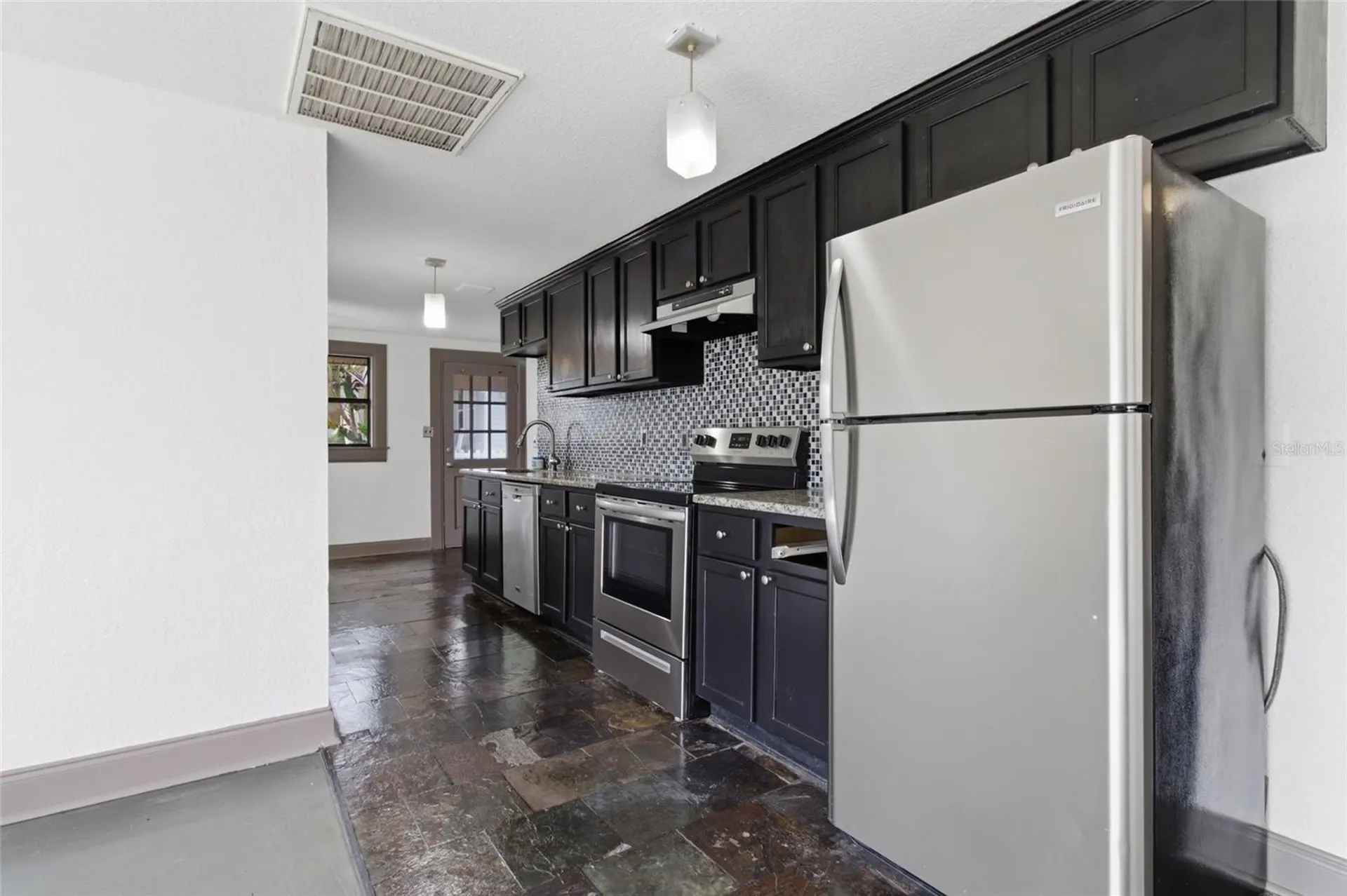 2828 N Elmore Avenue Tampa FL 33602