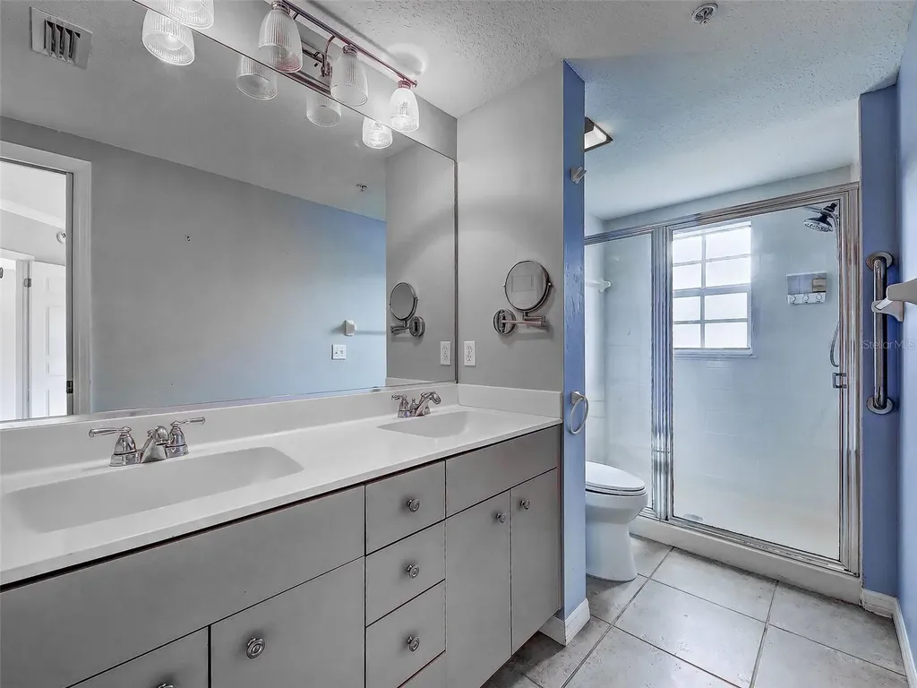 902 Addington Court Venice FL 34293