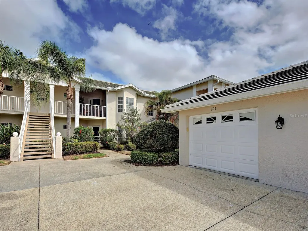902 Addington Court Venice FL 34293