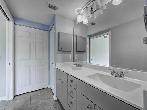 902 Addington Court Venice FL 34293