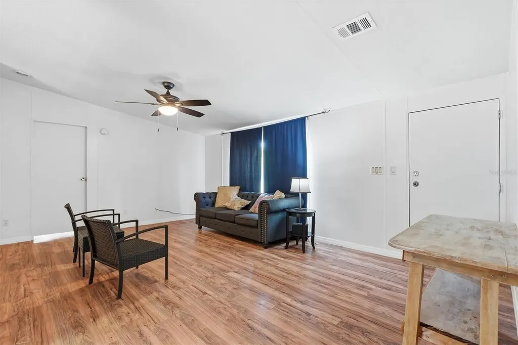 11720 NE 19th Street Silver Springs FL 34488