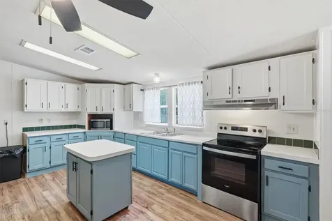 11720 NE 19th Street Silver Springs FL 34488