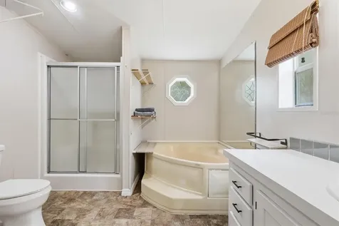 11720 NE 19th Street Silver Springs FL 34488