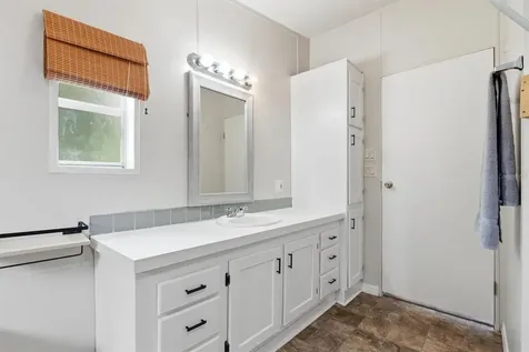 11720 NE 19th Street Silver Springs FL 34488