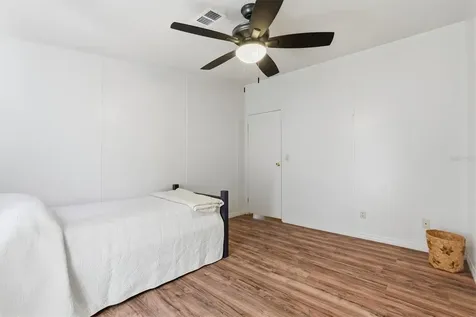 11720 NE 19th Street Silver Springs FL 34488