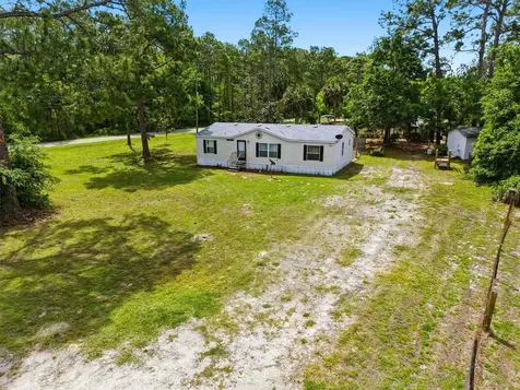 11720 NE 19th Street Silver Springs FL 34488