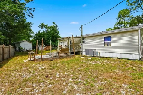 11720 NE 19th Street Silver Springs FL 34488