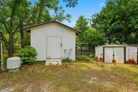 11720 NE 19th Street Silver Springs FL 34488