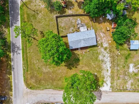 11720 NE 19th Street Silver Springs FL 34488