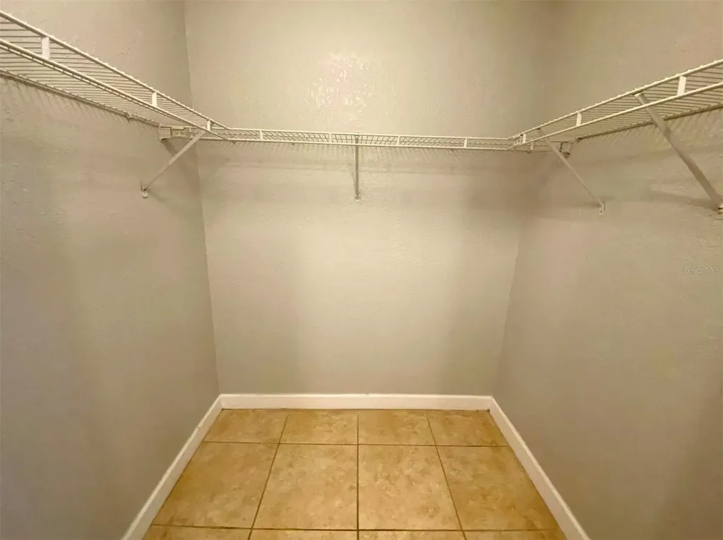 135 Coralwood Circle Kissimmee FL 34743