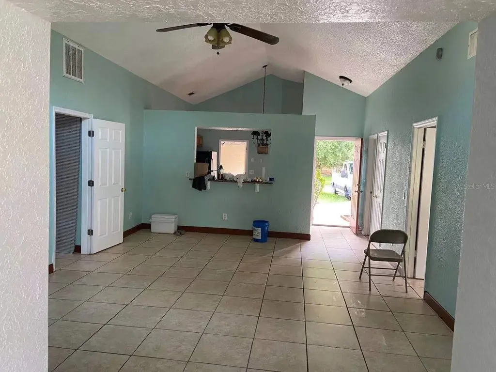 135 Coralwood Circle Kissimmee FL 34743