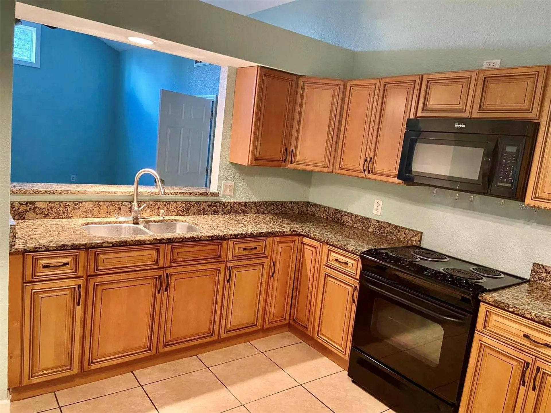 135 Coralwood Circle Kissimmee FL 34743