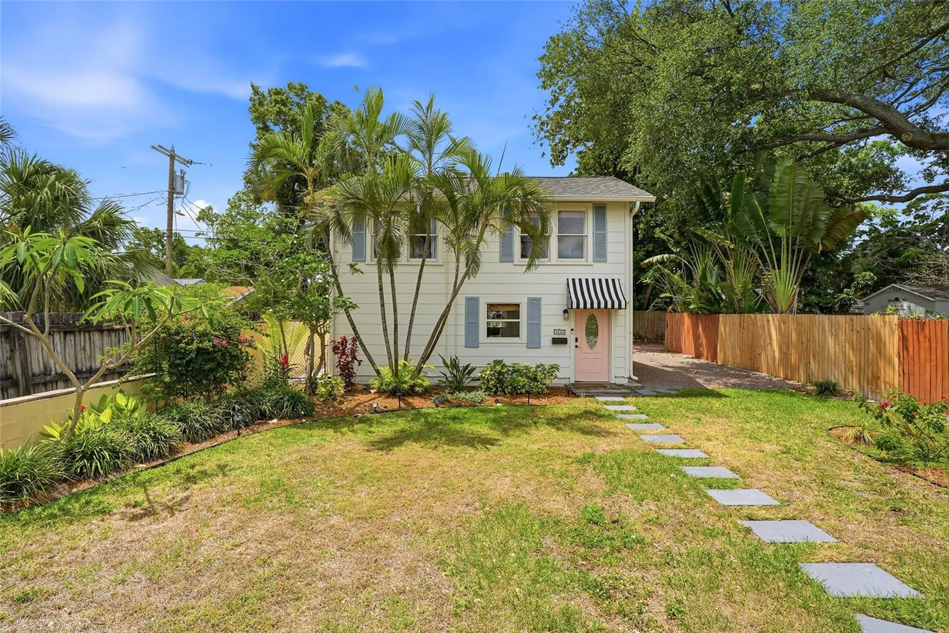 2244 8th Avenue N St Petersburg FL 33713