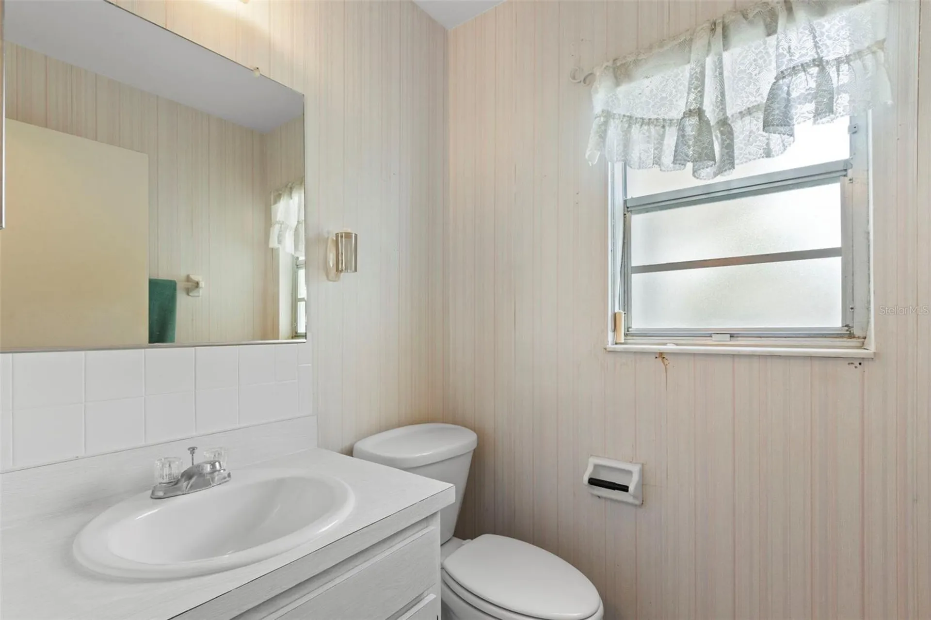 401 De Grasse Place Sun City Center FL 33573