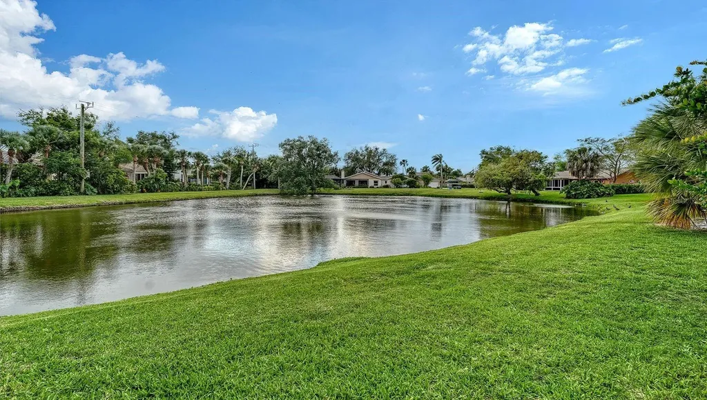 4368 Kingston Loop Sarasota FL 34238