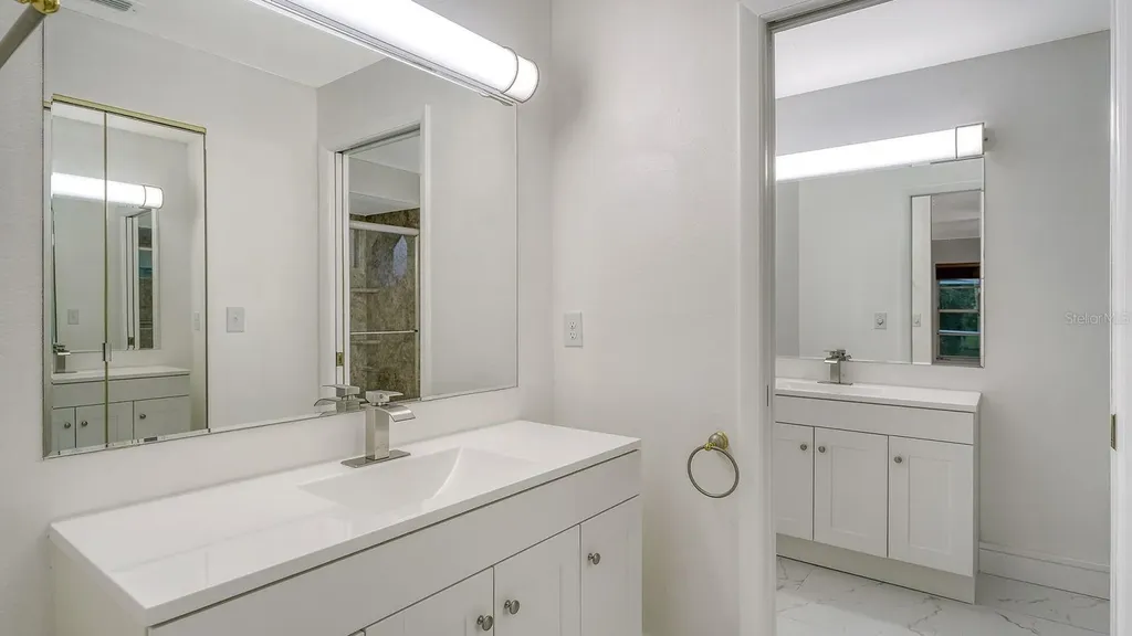4368 Kingston Loop Sarasota FL 34238