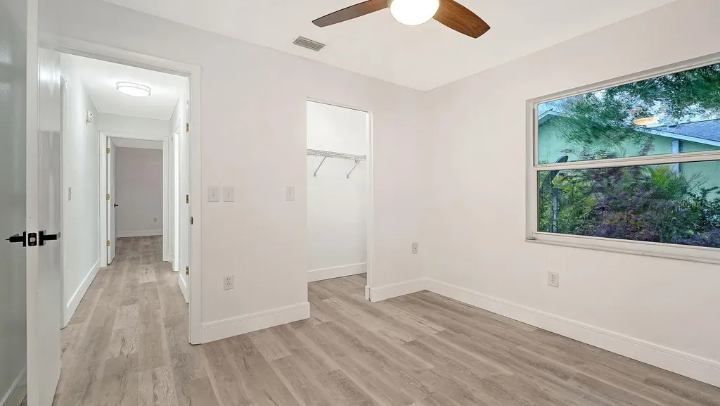 4368 Kingston Loop Sarasota FL 34238