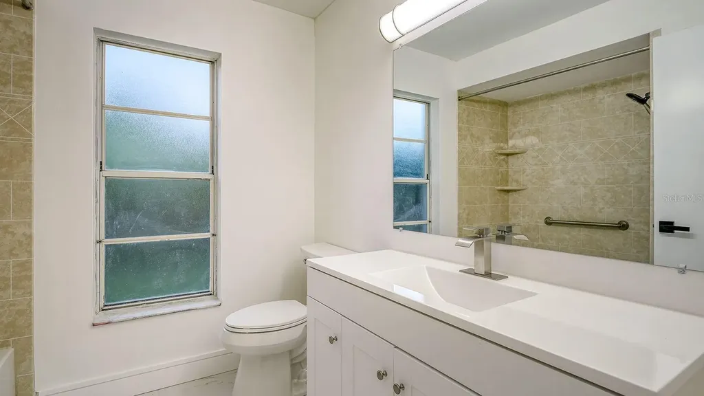 4368 Kingston Loop Sarasota FL 34238