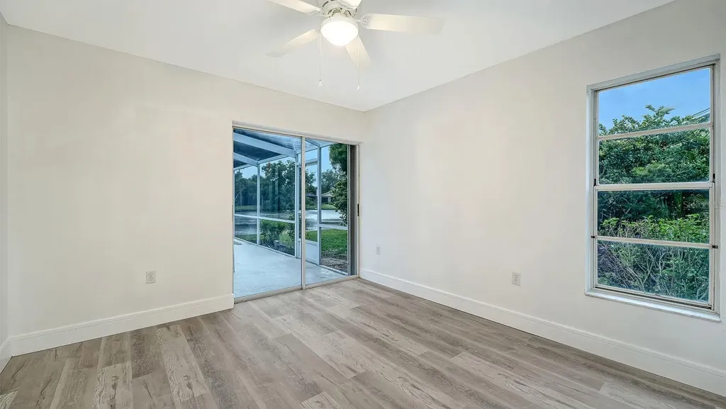 4368 Kingston Loop Sarasota FL 34238