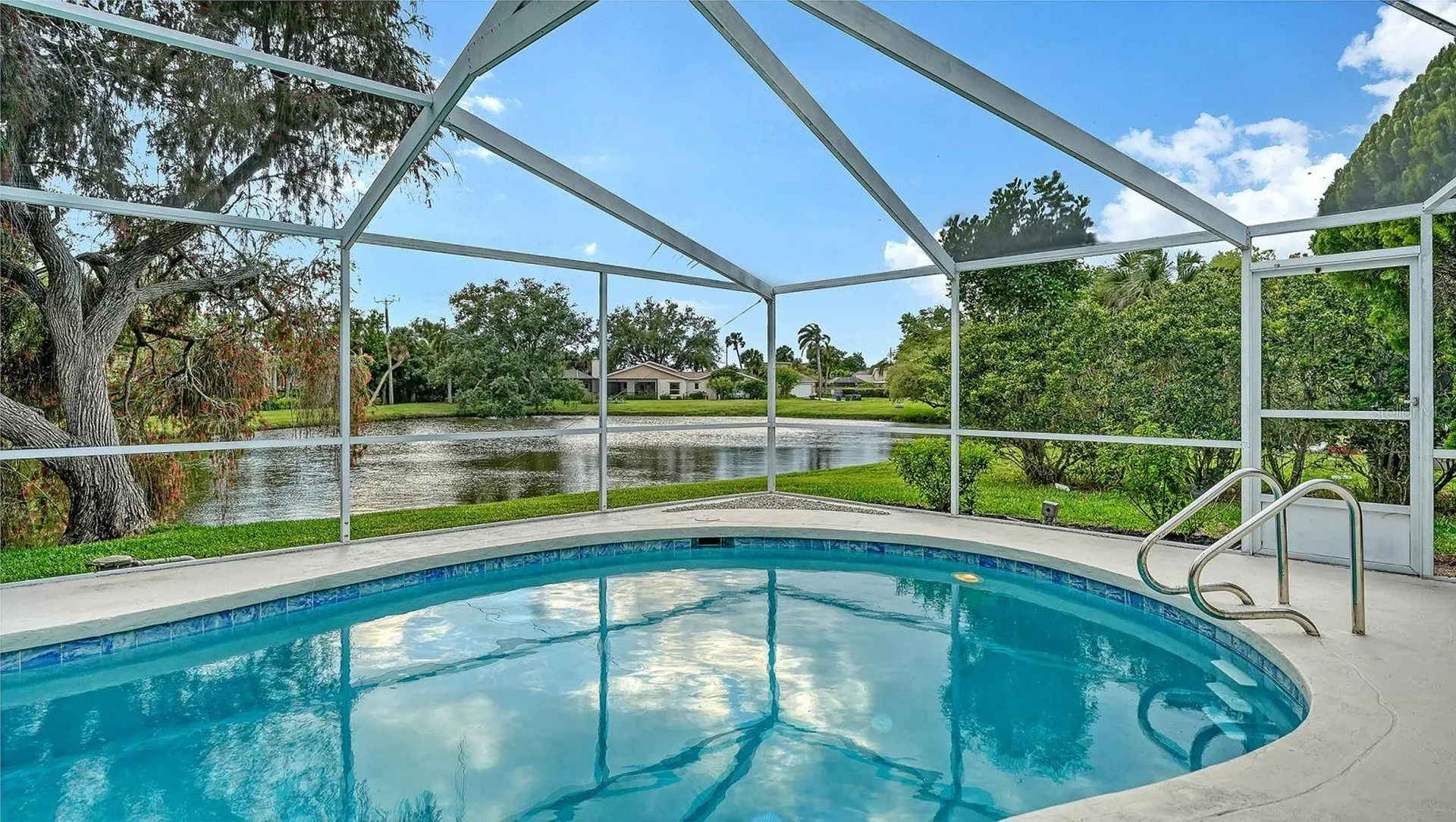 4368 Kingston Loop Sarasota FL 34238