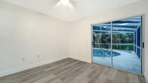 4368 Kingston Loop Sarasota FL 34238
