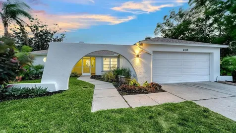 4368 Kingston Loop Sarasota FL 34238